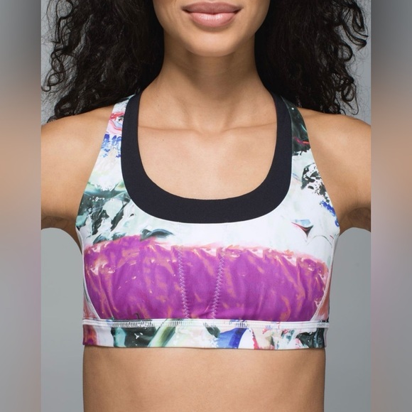 Lululemon Run: Stuff Your Bra II Size 6
Pigment Wave Multi / Black - Picture 2 of 8